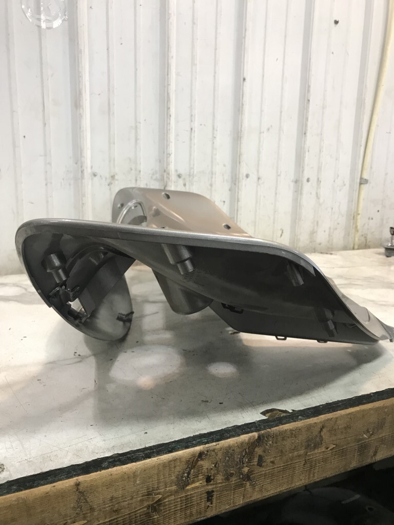 99 Yamaha XVZ1300 XVZ 1300 TF Royal Star Venture Front Fairing