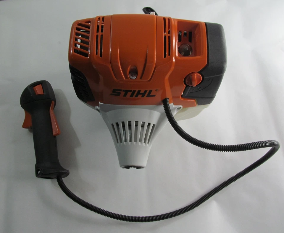 STIHL FS 131 Z CORTADOR DE ESCOVA/APARADOR DE CABO DE BICICLETA SOMENTE MOTOR/CONTROLADOR - Imagem 2 de 4