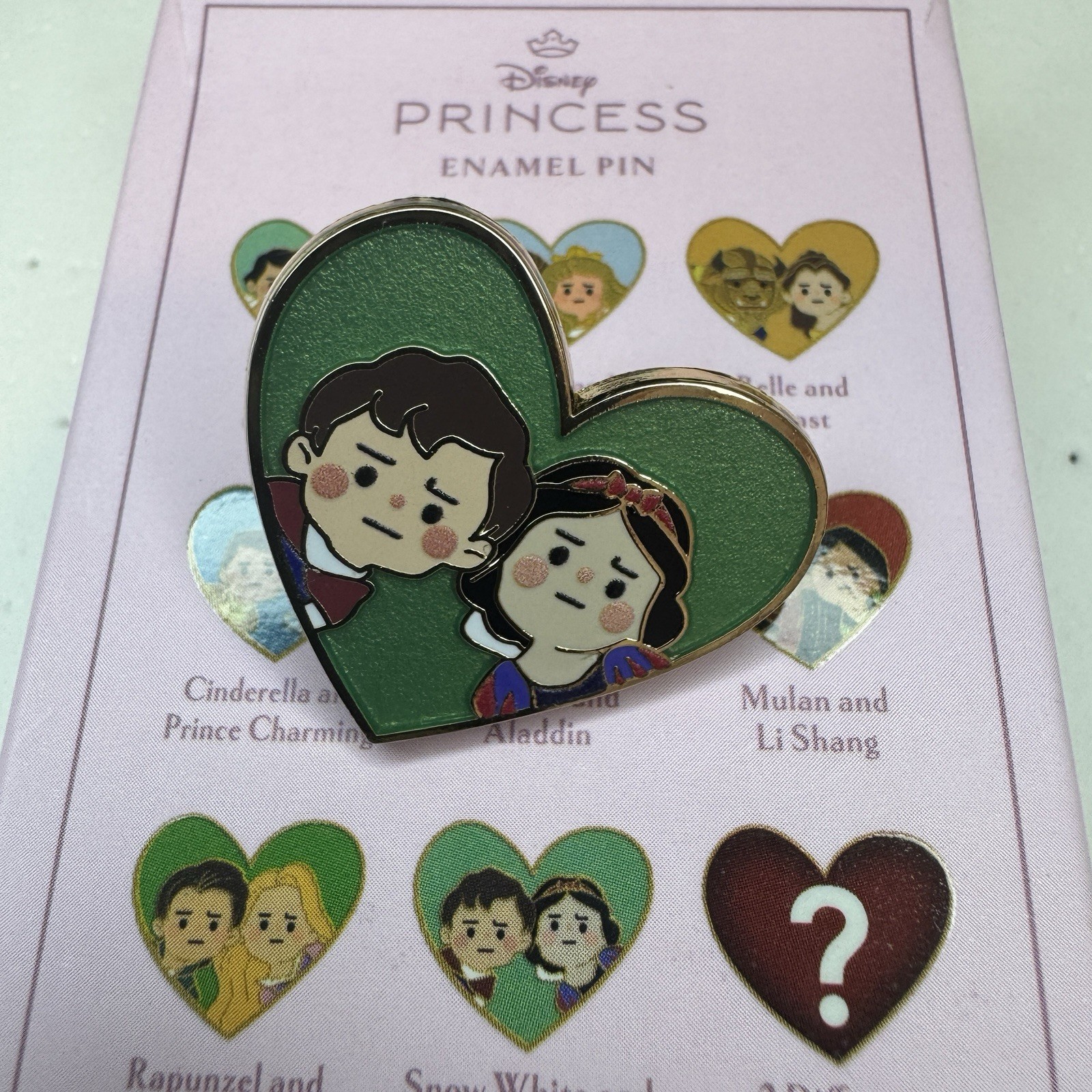 Disney Snow White Pink A La Mode Sweethearts Pin PALM LE 500