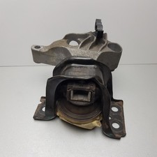 RENAULT CAPTUR MK1 ENGINE MOUNT FRONT RIGHT DRIVER SIDE 1.5 DIESEL 112103095R