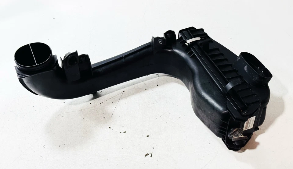 BMW 535i 740i X5 2014-2018 (F01 F10 F15) 3,0 L diésel - montaje de caja de filtro de aire Foto 2 de 4