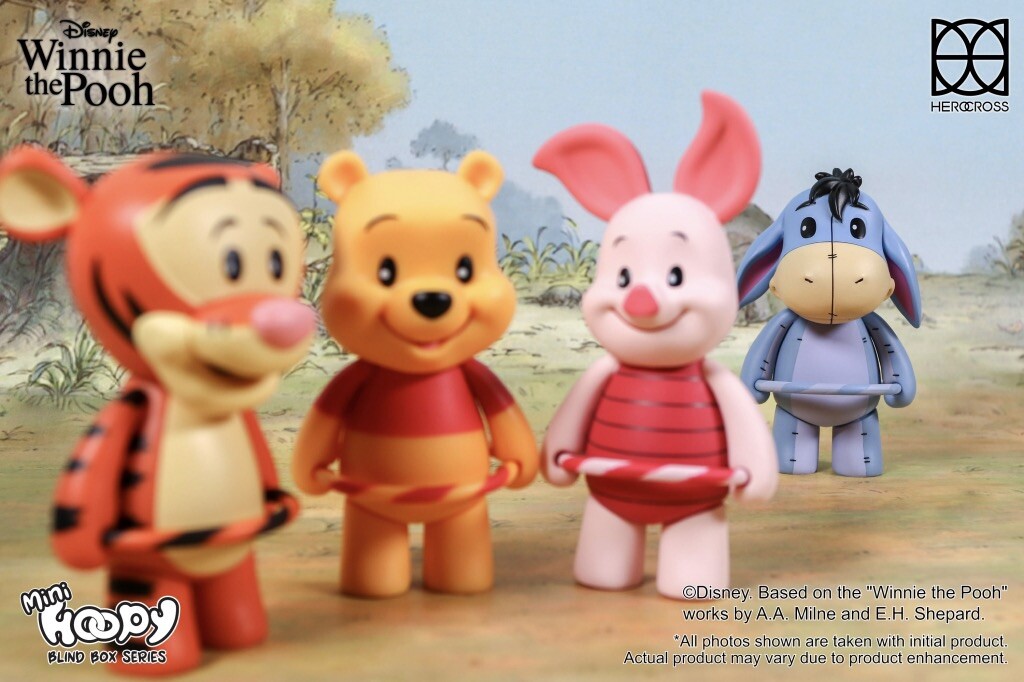HeroCross Disney Winnie The Pooh 8pcs Blind Box Mini Hoopy Series