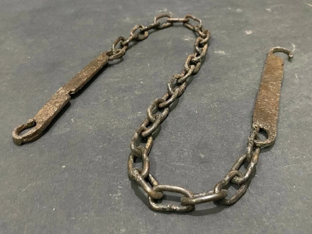 OLD VINTAGE RARE HANDMADE UNIQUE RUSTIC IRON CHAIN WITH HOOK eBay