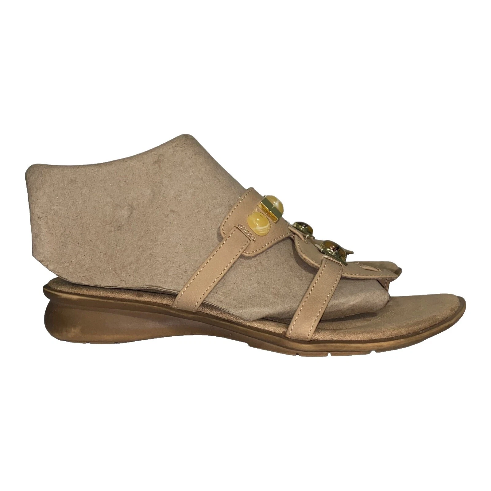 Parte superior de cuero de mujer Naturalizer Sandalias Con Tachuelas para Mujer