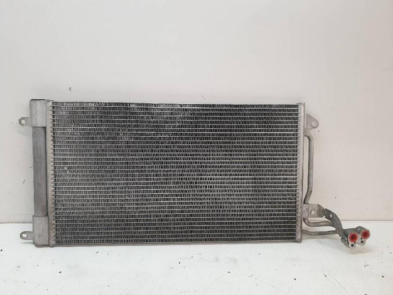 6R0820411D condenser radiator air conditioning for Seat Ibiza St (6J8)