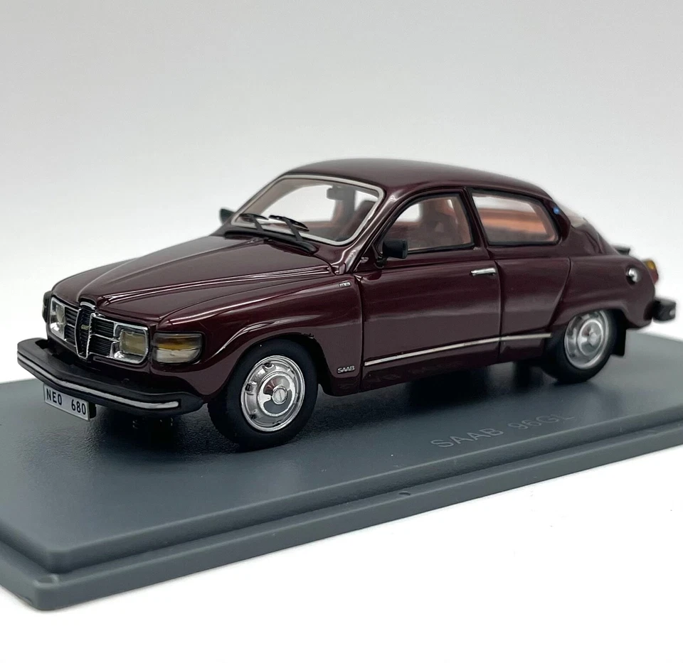 NEO 43680 Saab 96 GL Limousine in weinrot, extrem selten OVP 1:43 F2/02 - Bild 2 von 4