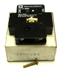NEW TELEMECANIQUE EB4 2200EB4 AUXILIARY CONTACT MODULE