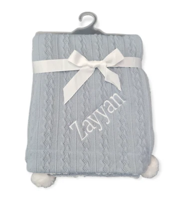 Personalisierte Luxus Baby Giebel Bommel Decke bestickt Junge Mädchen Geschenk Neu!!