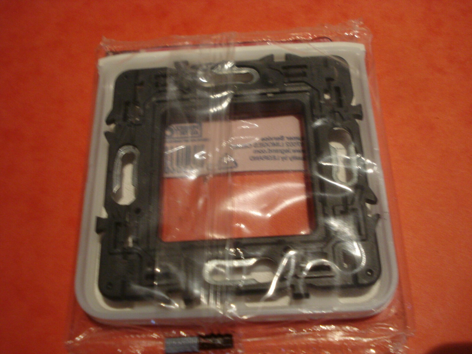 LEGRAND MOSAIC 4 Caches Réf 75002 EUR 15,00 - FR