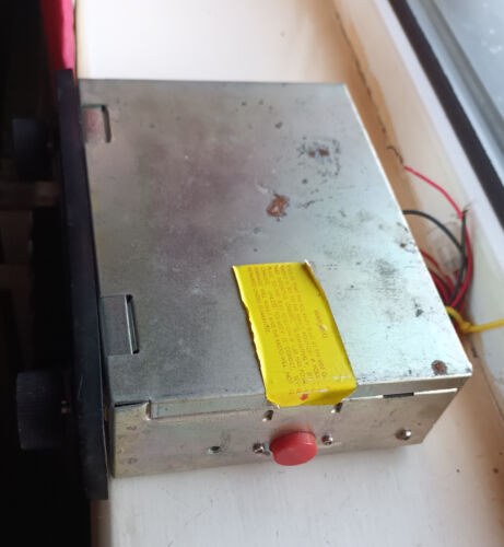 Harvard Classic Car Push Button Radio MW LW Dual Ground + or - hong kong - Picture 5 of 9