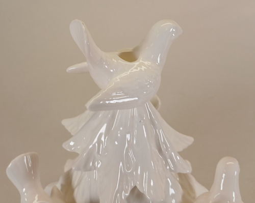 Fritz And Floyd White Christmas Tree With Dove Candle Holders - Picture 11 of 17