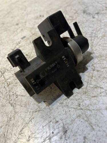 Audi A4 S4 B5 8D 1998 Diesel 66kW Turbolader Druckwandler Magnetventil 88201