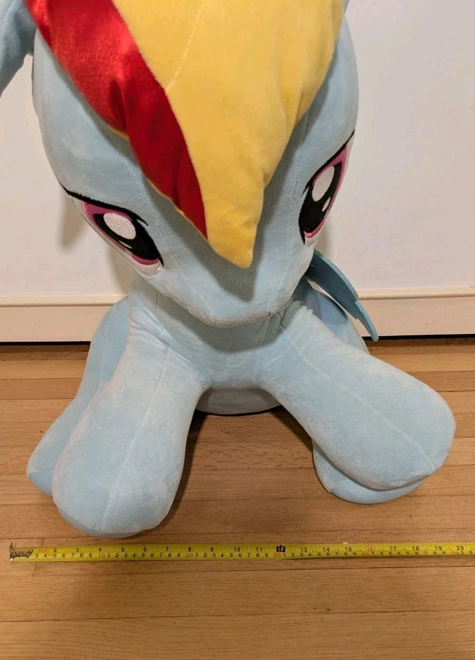 My Little Pony FiM 26 英寸 Rainbow Dash 巨型毛绒 2014 Aurora g4 — 第 3/4 张图片