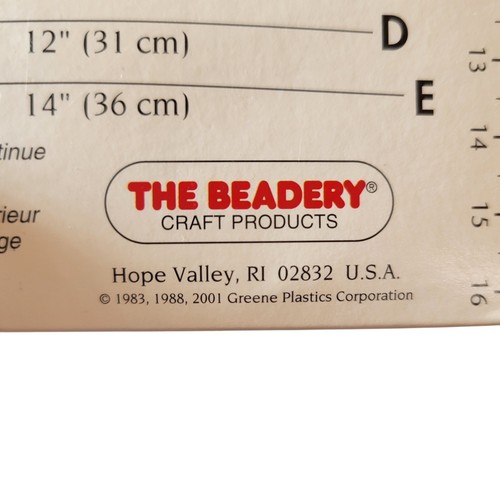 The Beadery Yuletide Trees Ornament Kits 3 Vintage Kits, Unopened Makes 9 Trees - Picture 4 of 11