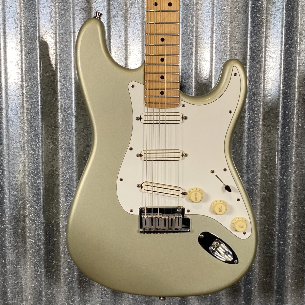 Preços baixos em Guitarras Fender Stratocaster USA | eBay