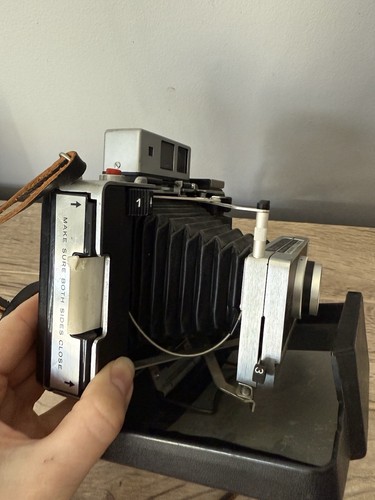Vintage POLAROID 360 Land Camera Electronic Flash w/ Hard Case + Strap Untested - Picture 4 of 10