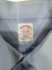 Brooks Brothers Est 1818 Button-Down Shirt 17 1/2-33 Blue And White