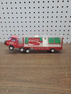 VINTAGE 1980 s BUDDY L COCA COLA SEMI TRUCK w/ GREEN BOTTLES RED CRATE/ JAPAN