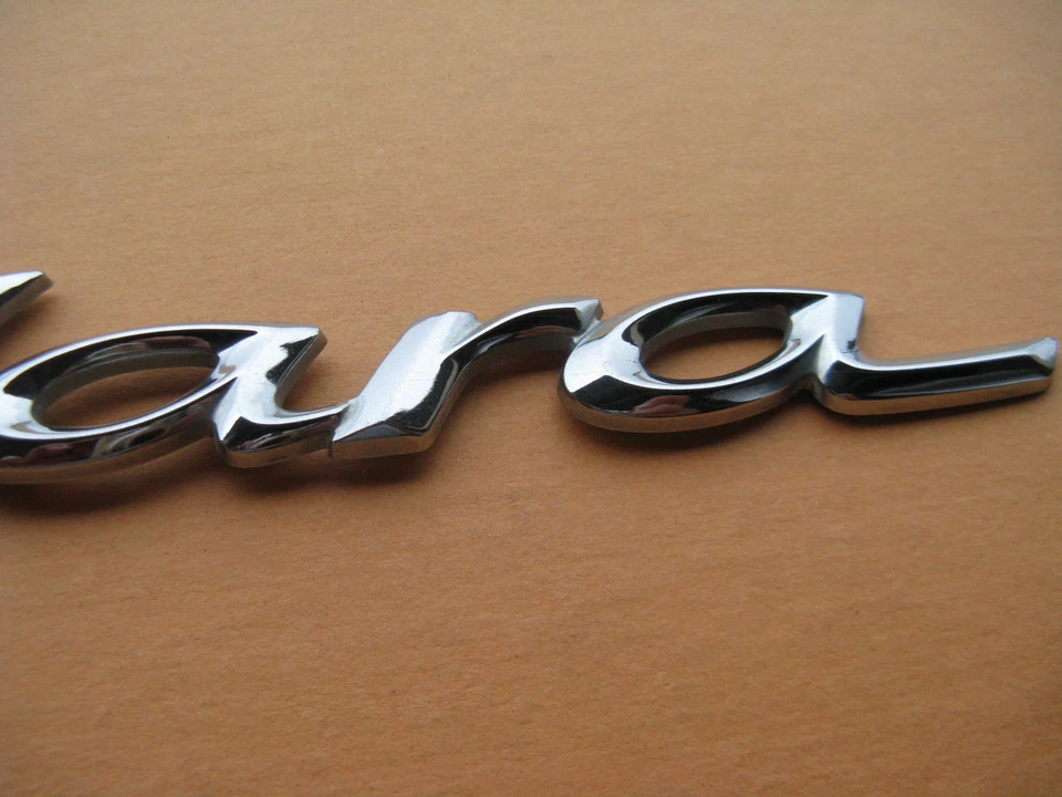 99 00 01 02 03 TOYOTA SOLARA ЗАДНЯЯ КРЫШКА ХРОМИРОВАННАЯ ЭМБЛЕМА ЛОГОТИП ЗНАЧОК ЗНАК Б/У A45681 - Изображение 3 из 4