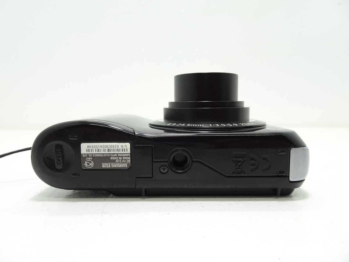 SAMSUNG Digital Camera ES28 12.0MP Black Tested working