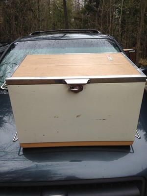 vintage coleman upright cooler