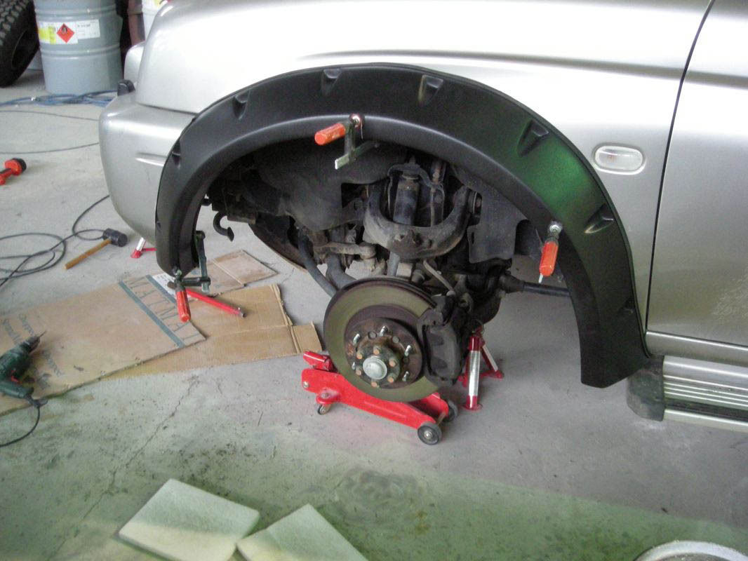 Wide fender flares wheel arches for MITSUBISHI L200 19962005 2door