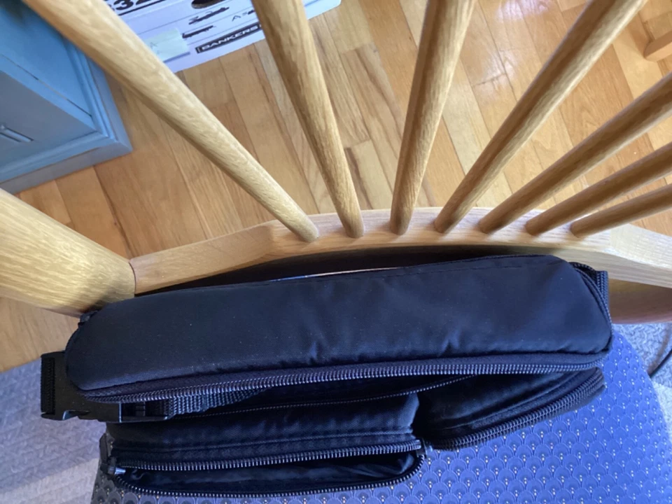 Genuine Case Logic Camera Case Travel Bag Black New - Image 2 of 4