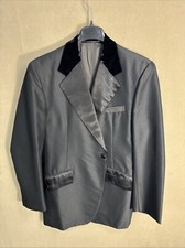 Vintage 1974 43L Tuxedo One Button Black Velvet Collar Satin Lapel Hong Kong