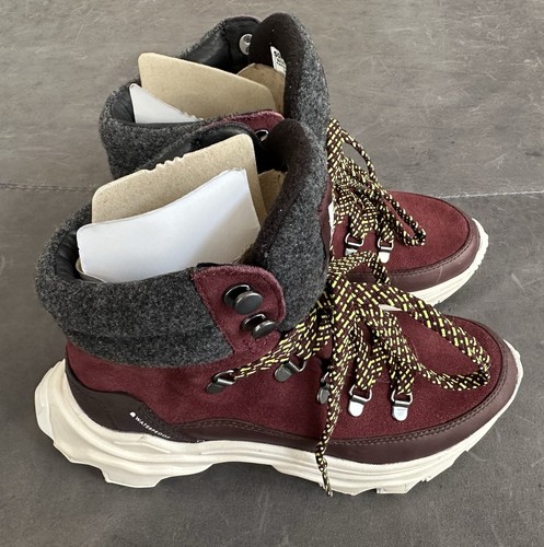 NIB SOREL Kinetic Breakthru Conquest Waterproof Boot 7.5/8.5 Cinder/Bloodstone