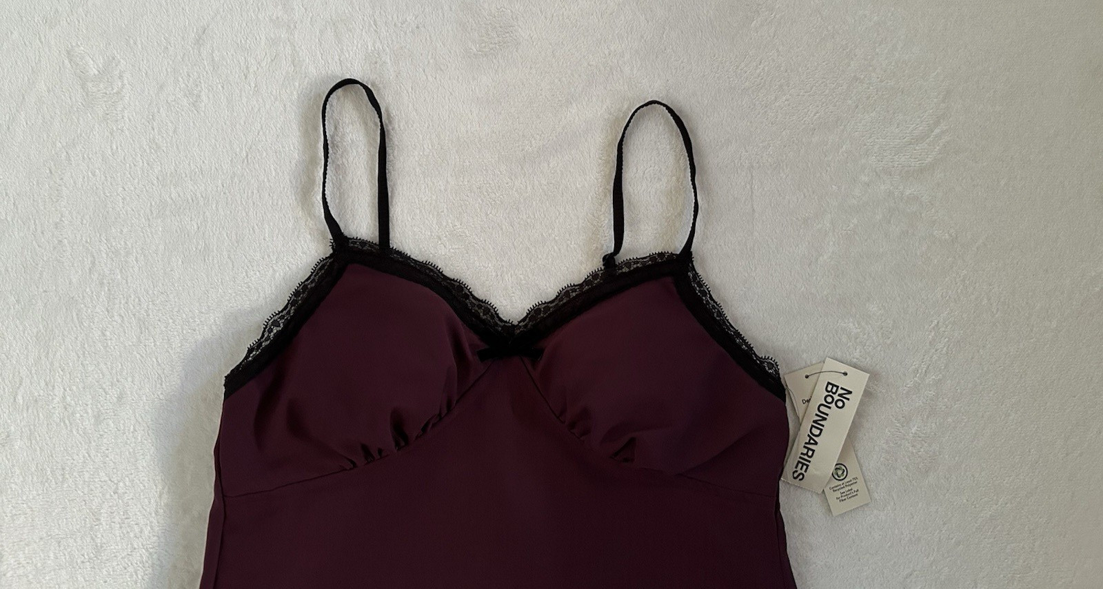 No Boundaries Sweetheart Dark Cherry Semi Cropped Tank Top L (12-14) Chest 35"