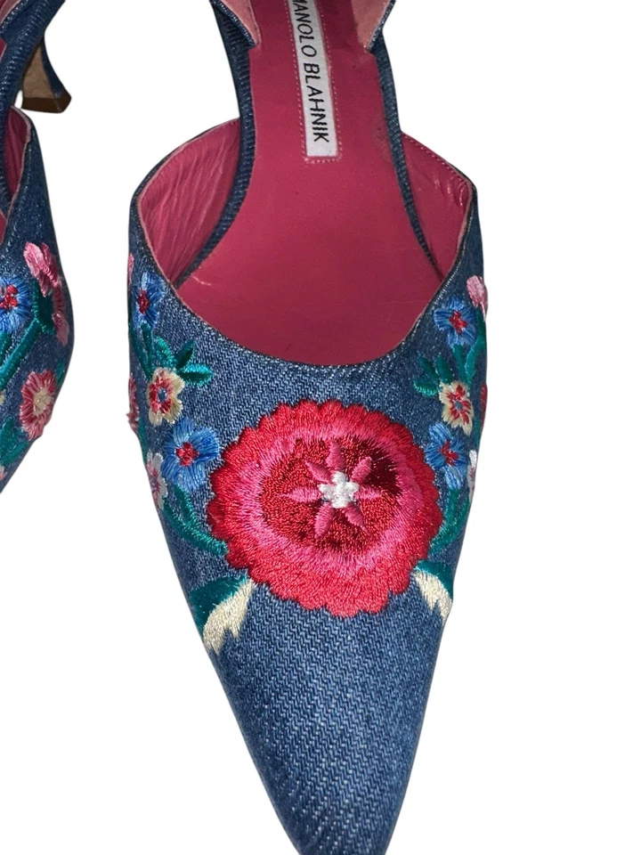 Manolo Blahnik Mujer Carolyne 50 Denim Fauna Floral Tacones Talla 39.5 o 9.5 Foto 4 de 4