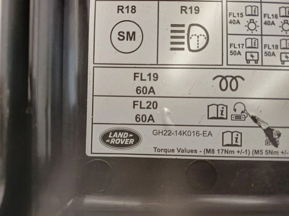 Land Rover Discovery 4 - LR4 2016 Caja de batería Bandeja Tapa GH2214K016EA Foto 3 de 3