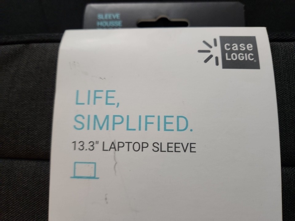 NEW Case Logic Ashton 14” Macbook Surface pro Laptop Case and iPad