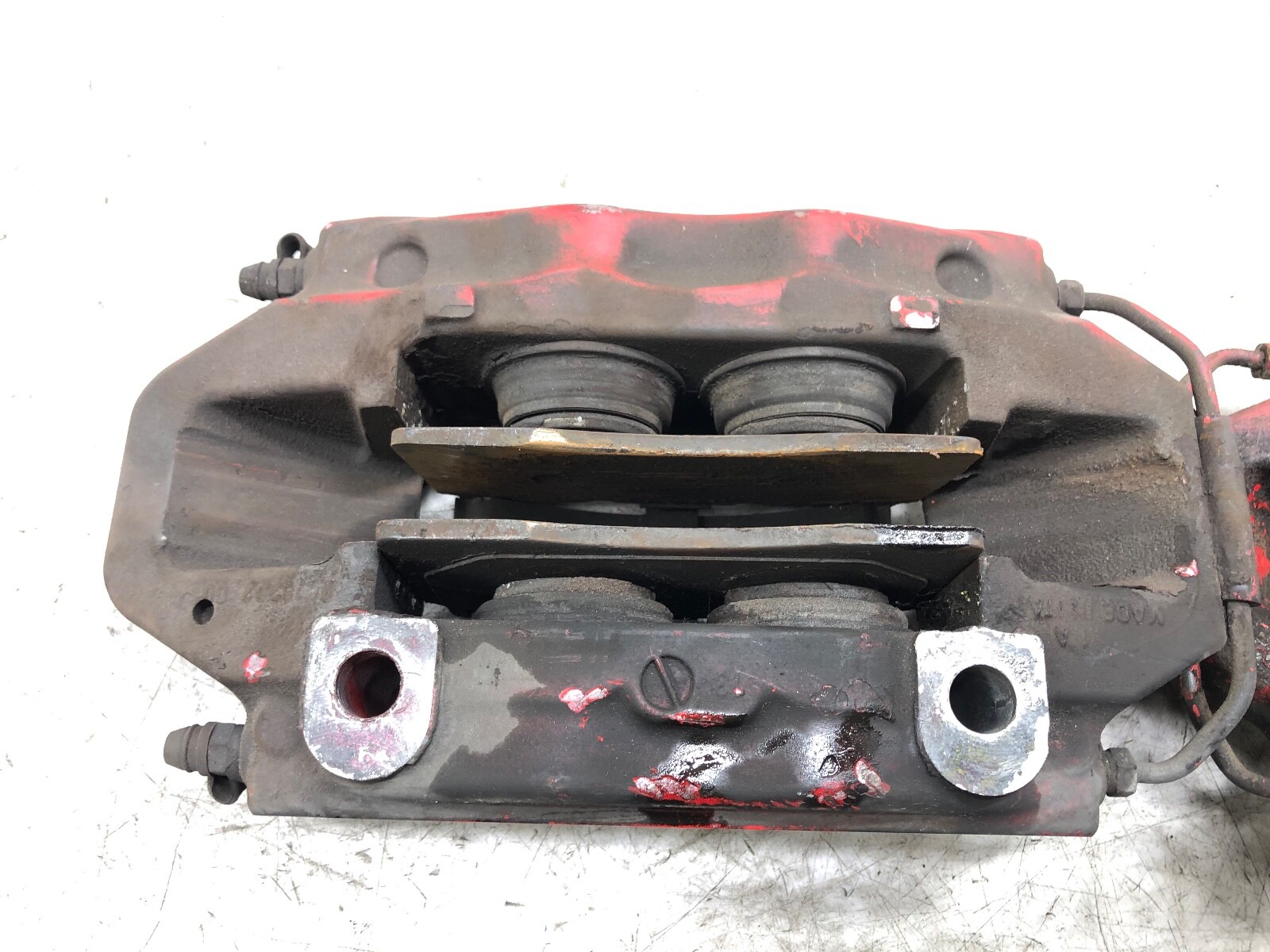 2014-2021 MASERATI GHIBLI FRONT BRAKE CALIPERS X2 OEM.