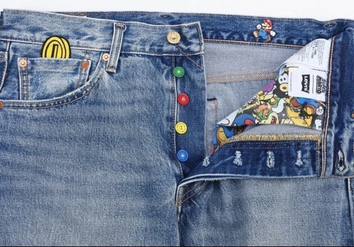 Official Super Mario Bros Levi's Men's 