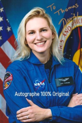 DENIZ BURNHAM : NASA Astronaut Signed  Authentic Autograph Original / Photo.