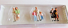 Preiser  HO - Family Shopping #10325 (NIB)