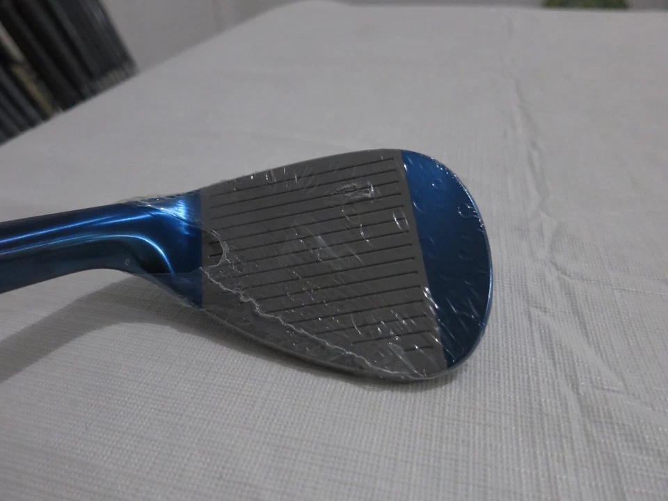 Mizuno T22 Blue Ion Sand Wedge - 56.14* - Dynamic Gold TI S400 Stiff Steel - NEW - Image 4 of 4