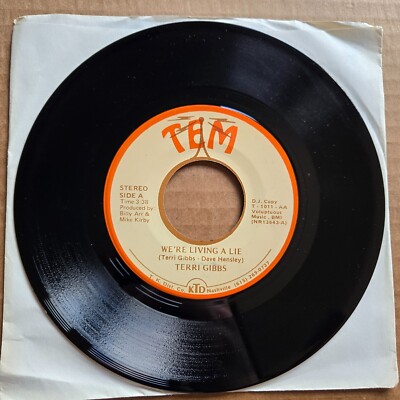 TERRI GIBBS We're Living A Lie COUNTRY 45 7'' Record Vinyl Records