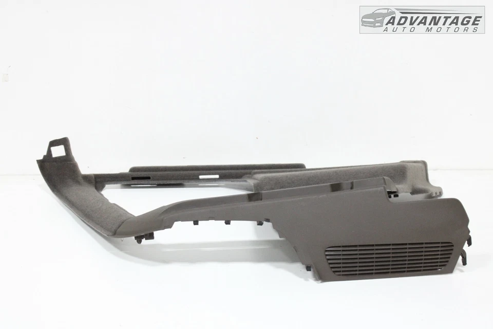 2013-2017 奥迪 Q5 后方右侧四角板盖装饰原始设备制造商 — 第 3/4 张图片