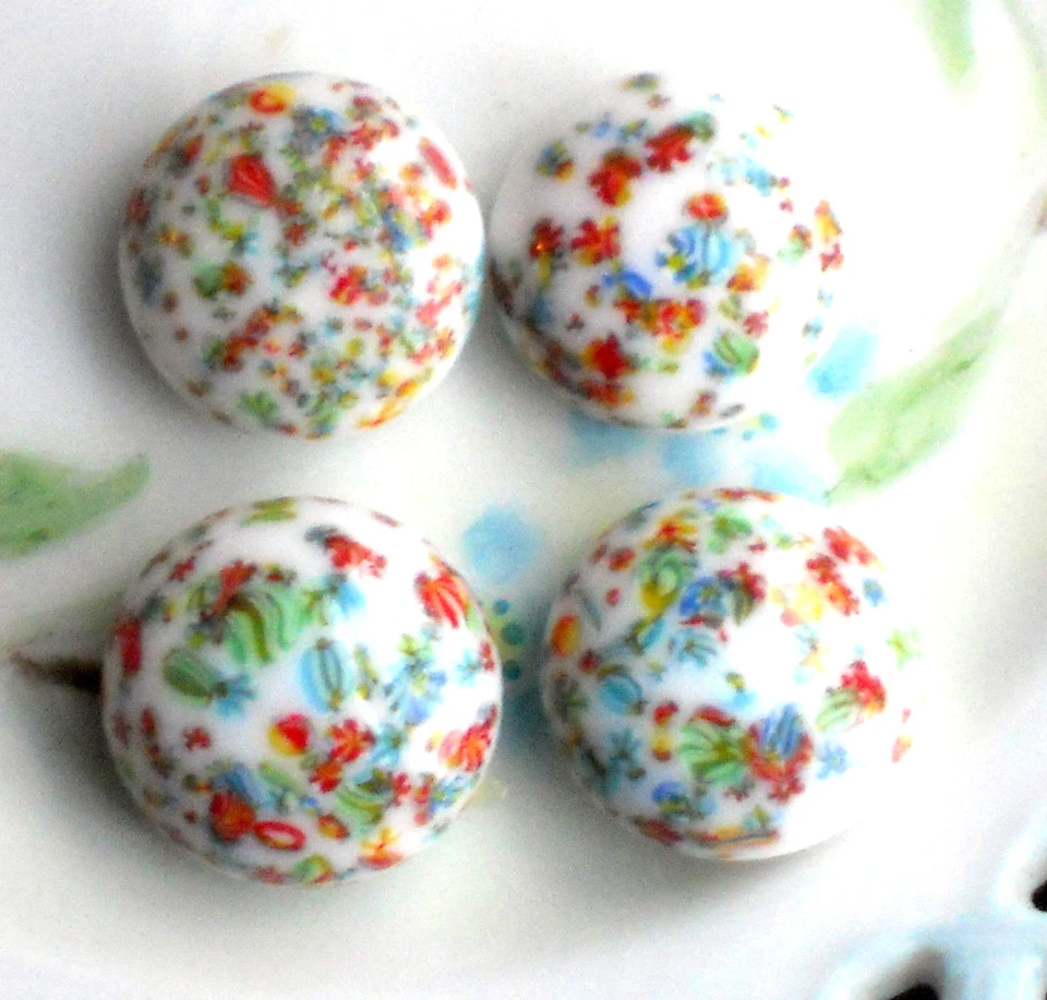 复古玻璃 Millefiori Cabochon 圆形马赛克甘蔗 18 毫米白色 #1276 — 第 2/3 张图片