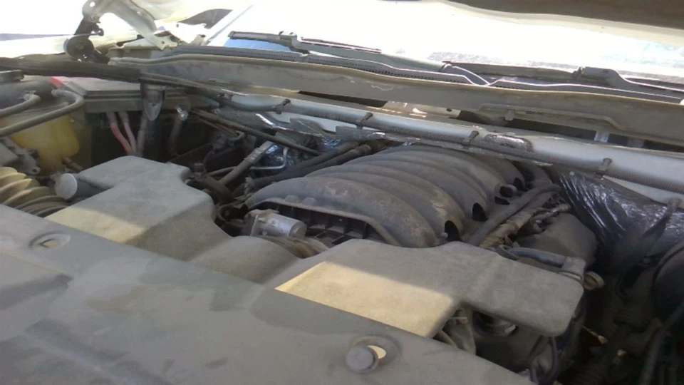 Módulo de control de frenos de remolque usado para: camioneta Chevrolet Silverado 1500 2014 Foto 2 de 4