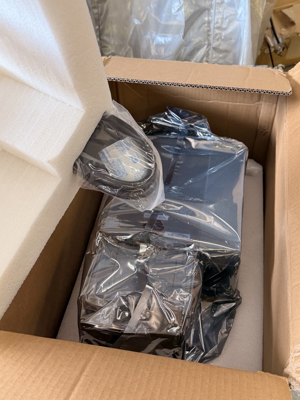 Bitmain Antminer S21 Pro 234TH Bitcoin Miner