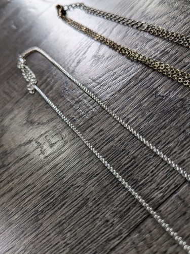 Silver & Gold Tone Costume Jewelry: 3 Necklaces, 2 Sets of Earrings, 2 Bracelets - Picture 10 of 11