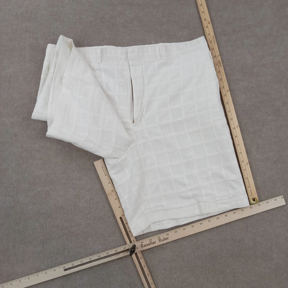 Berle Shorts Mens Size 40 White Bermuda Flat Front Casual Preppy Summer Beach - Image 2 of 4