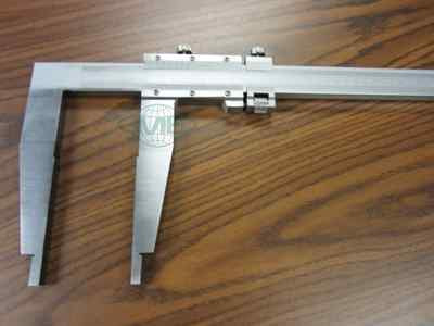 60'' HEAVY DUTY VERNIER CALIPER-stainless w. fine adjustment & 7'' jaw depth--new