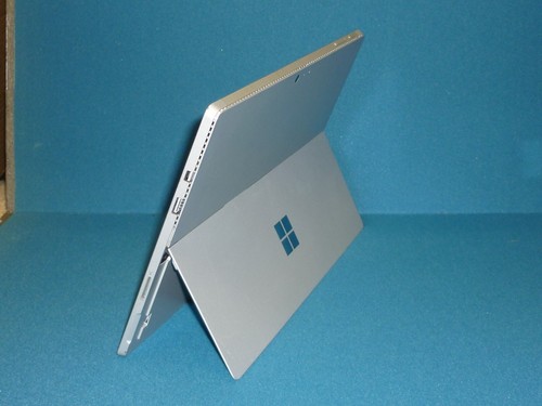 Microsoft Surface Pro 4 1724 128GB Windows non testato - Foto 4 di 8