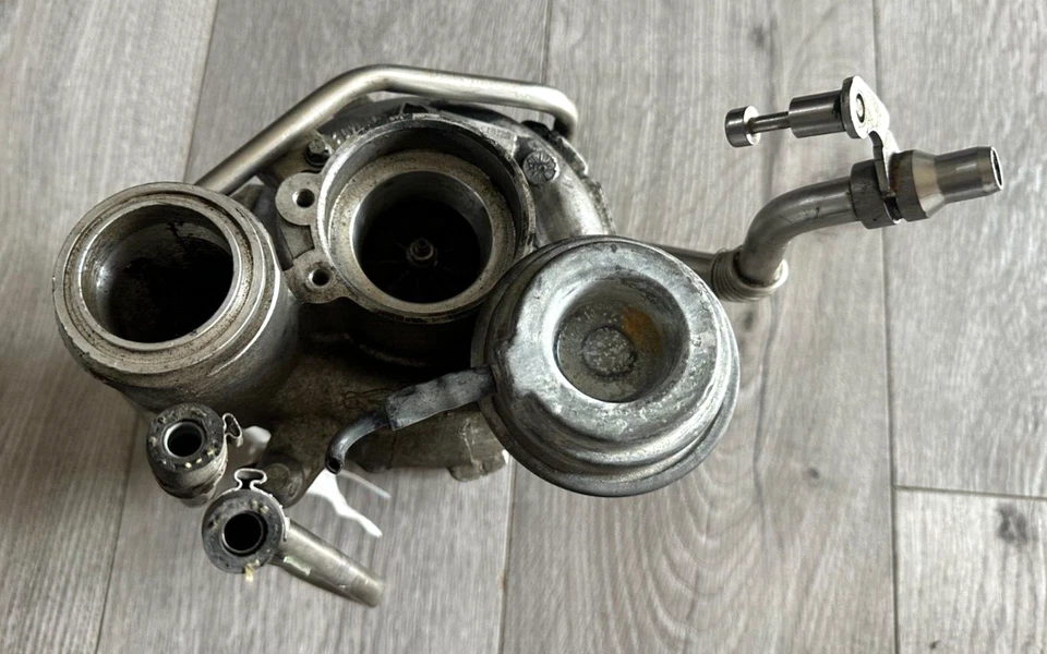 2013 2014 2015 2016 BMW 550i 650i TURBO TURBOCOMPRESSOR, 7605794, FABRICANTE DE EQUIPAMENTO ORIGINAL - Imagem 3 de 4