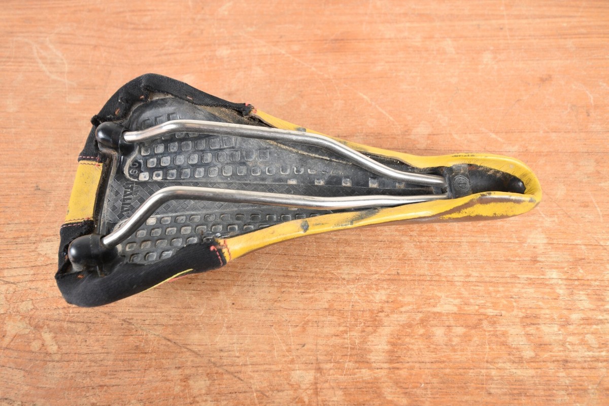Selle Italia SLR Tour de France Limited Edition Bike Saddle Yellow Carbon Seat e