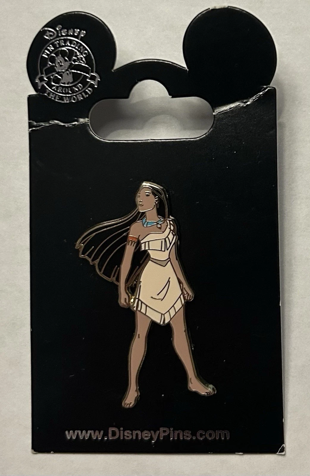 Disney - Princess Pocahontas - Standing Facing Left Pin
